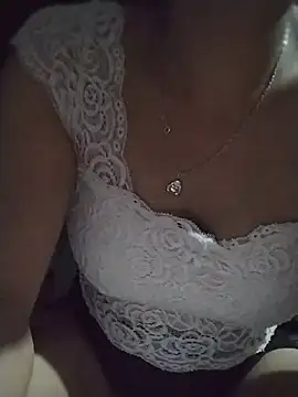 Snapshot of _Lynk_ chatting on July 28, 2:13 pm Lynk online show from July 28, 2:13 pm