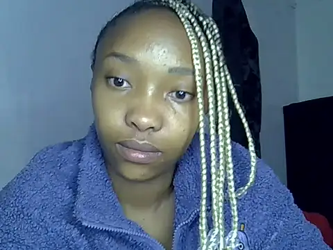 Snapshot of pretty_jaz chatting on July 25, 12:20 am pretty jaz online show from July 25, 12:20 am