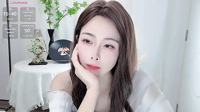 Snapshot of Guokoi chatting on June 26, 3:33 am Guokoi online show from June 26, 3:33 am