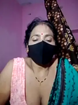 Snapshot of Noor__Malika- chatting on July 16, 2:34 pm Noor Malika- online show from July 16, 2:34 pm
