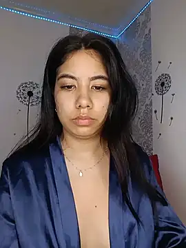 Snapshot of AylinLove_ chatting on July 13, 2:53 pm AylinLove online show from July 13, 2:53 pm