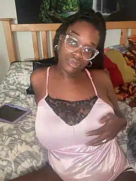 Melmelss online show from July 29, 1:42 pm