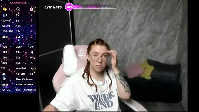 Reginasmilee online show from May 24, 1:32 am