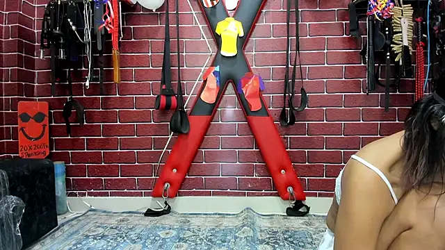 Snapshot of BDSM_FETISHEESS chatting on June 26, 10:41 am BDSM FETISHEESS online show from June 26, 10:41 am