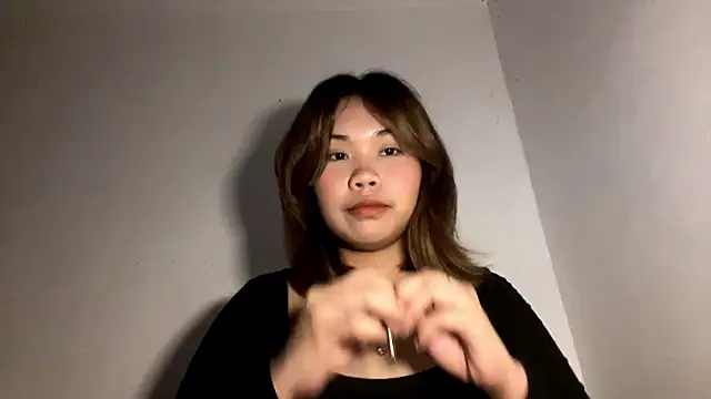 AngelinaBernt online show from June 26, 6:29 am