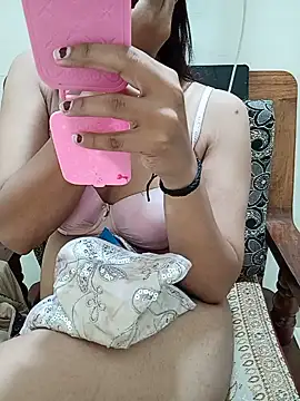 Snapshot of Yourss_Sparkel chatting on July 23, 5:44 pm Yourss Sparkel online show from July 23, 5:44 pm