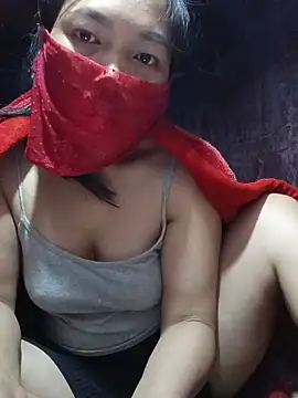 Snapshot of Hiha-nn chatting on July 19, 10:35 pm Hiha-nn online show from July 19, 10:35 pm