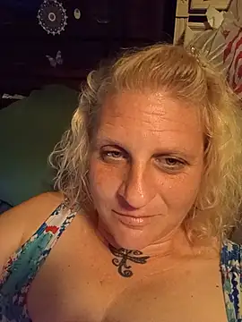 Trublonde3 online show from July 5, 6:20 am