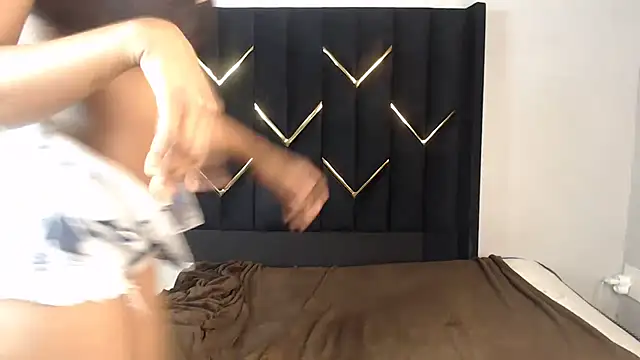 EbonyPoisonCunt online show from July 11, 8:33 pm