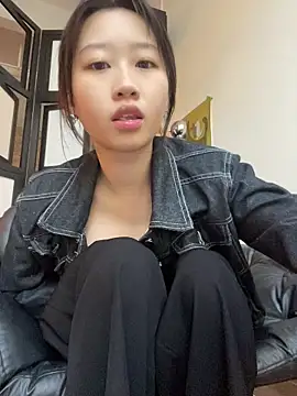 Snapshot of JUJU0616 chatting on July 10, 8:18 am JUJU0616 online show from July 10, 8:18 am