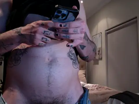 Snapshot of NAUGHTYSHAUDY chatting on June 24, 7:57 pm NAUGHTYSHAUDY online show from June 24, 7:57 pm