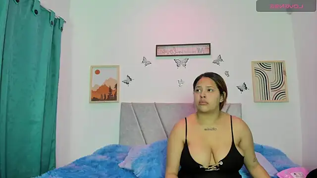 Snapshot of CamilaStartt chatting on June 26, 3:11 am CamilaStartt online show from June 26, 3:11 am