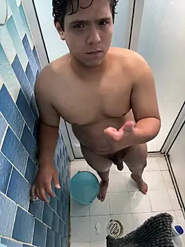 bigguy19cm online show from June 26, 7:13 am