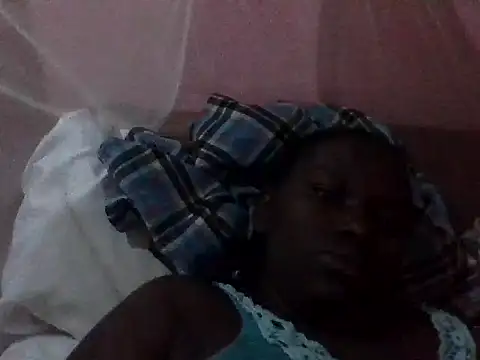 Snapshot of baby-laura chatting on July 2, 3:17 am baby-laura online show from July 2, 3:17 am
