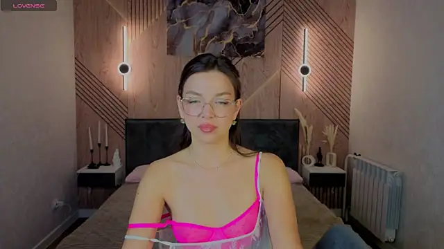 Snapshot of Megan_Fosterr chatting on July 2, 3:23 am Megan Fosterr online show from July 2, 3:23 am