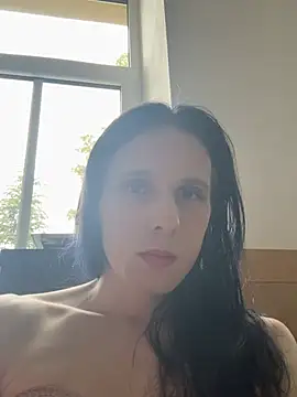 Snapshot of valeriebohm chatting on July 1, 5:12 pm valeriebohm online show from July 1, 5:12 pm