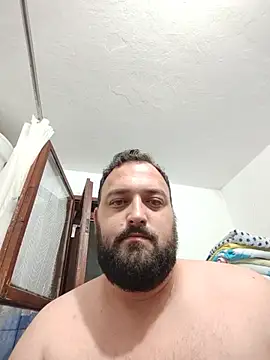 Snapshot of Horneymonster222 chatting on July 2, 11:55 pm Horneymonster222 online show from July 2, 11:55 pm