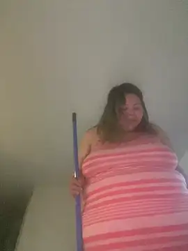 BiggtittiesX online show from June 30, 3:07 am