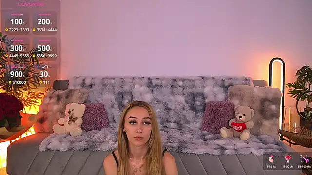 AmyKenttt online show from July 6, 3:25 pm