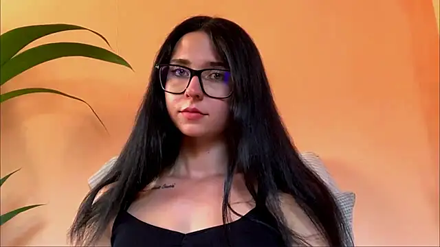 Snapshot of VanessaXLips chatting on July 1, 2:18 pm VanessaXLips online show from July 1, 2:18 pm