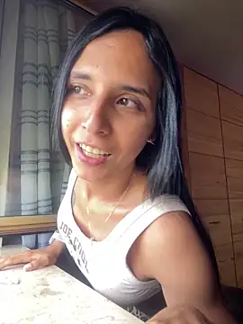 Snapshot of Transfernanda chatting on July 2, 11:38 am Transfernanda online show from July 2, 11:38 am