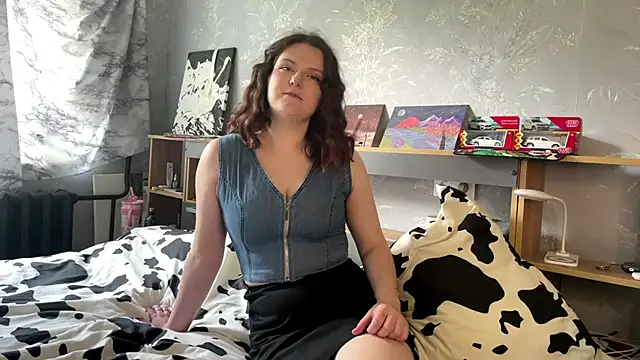 Snapshot of Isla_Mur chatting on July 13, 8:17 am Isla Mur online show from July 13, 8:17 am
