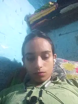 Snapshot of Siya_9877 chatting on July 29, 4:38 pm Siya 9877 online show from July 29, 4:38 pm
