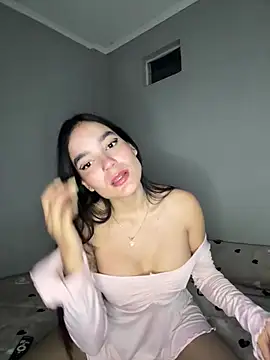 Snapshot of laurenTurnerxx chatting on July 2, 11:22 pm laurenTurnerxx online show from July 2, 11:22 pm