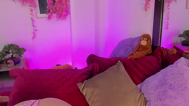 arya sunshine online show from July 4, 5:02 am
