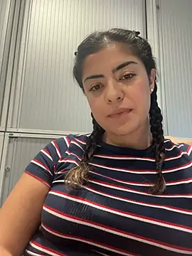 Snapshot of Aylin_Sugar chatting on July 2, 2:56 pm Aylin Sugar online show from July 2, 2:56 pm