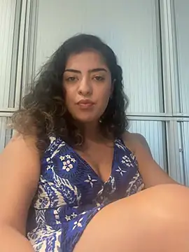 Snapshot of Aylin_Sugar chatting on July 3, 1:39 pm Aylin Sugar online show from July 3, 1:39 pm