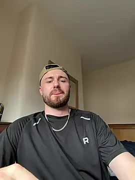 Snapshot of HelloFrankieboy chatting on July 1, 2:18 pm HelloFrankieboy online show from July 1, 2:18 pm