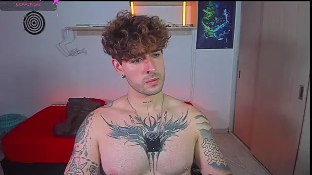 Snapshot of ARES_TATTO chatting on July 14, 11:27 am ARES TATTO online show from July 14, 11:27 am