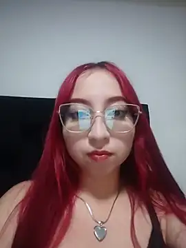 Snapshot of jennifer_19_ chatting on July 3, 3:57 am jennifer 19 online show from July 3, 3:57 am