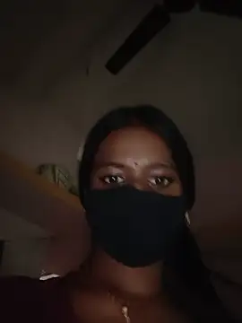Snapshot of Sexxy-Neha chatting on July 8, 5:23 am Sexxy-Neha online show from July 8, 5:23 am