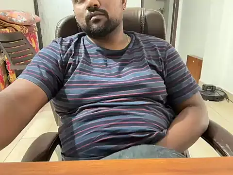 0madman  online show from July 3, 8:43 am