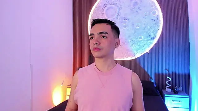NicoKingg1  online show from July 6, 1:41 pm