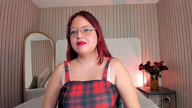 Snapshot of CherryValentin chatting on July 3, 2:56 pm CherryValentin online show from July 3, 2:56 pm