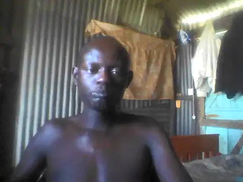 Snapshot of geewhizo chatting on July 18, 11:14 am geewhizo online show from July 18, 11:14 am