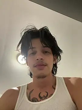 Snapshot of Manyggg chatting on July 10, 2:27 am Manyggg online show from July 10, 2:27 am