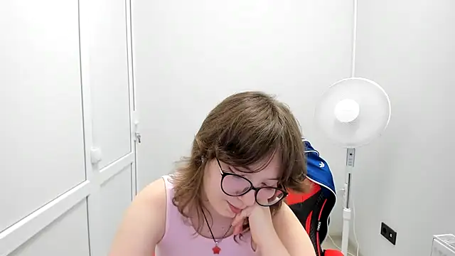 Snapshot of HachiYume chatting on July 14, 10:32 am HachiYume online show from July 14, 10:32 am