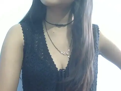 Snapshot of usha__004 chatting on July 15, 5:12 am usha 004 online show from July 15, 5:12 am