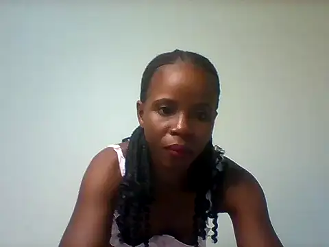Snapshot of sweetmeet5 chatting on July 6, 5:48 pm sweetmeet5 online show from July 6, 5:48 pm