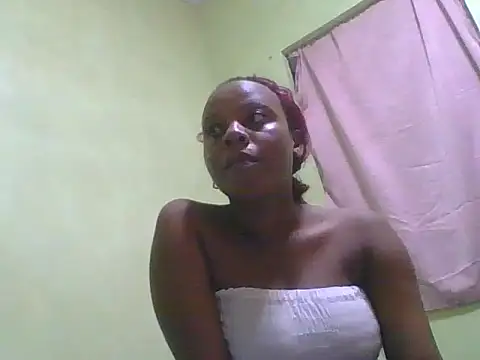 Snapshot of savagecandie chatting on July 7, 4:55 pm savagecandie online show from July 7, 4:55 pm