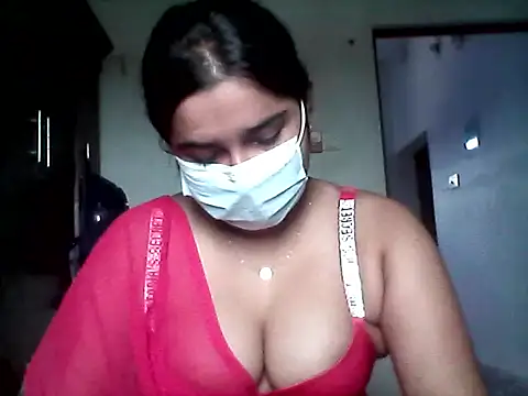 A-Rosesexy online show from July 15, 6:07 am