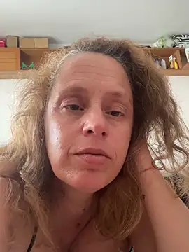 Snapshot of nadiaxxsweet chatting on July 9, 9:46 am nadiaxxsweet online show from July 9, 9:46 am