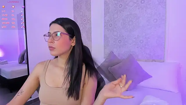 Snapshot of amber_piercee chatting on July 13, 12:30 pm amber piercee online show from July 13, 12:30 pm