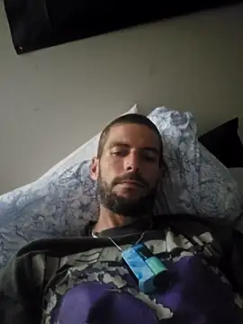 whiteboy4200 online show from July 13, 10:56 pm