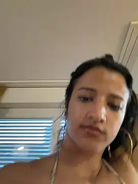 Snapshot of AishaLoveX chatting on July 9, 7:07 pm AishaLoveX online show from July 9, 7:07 pm
