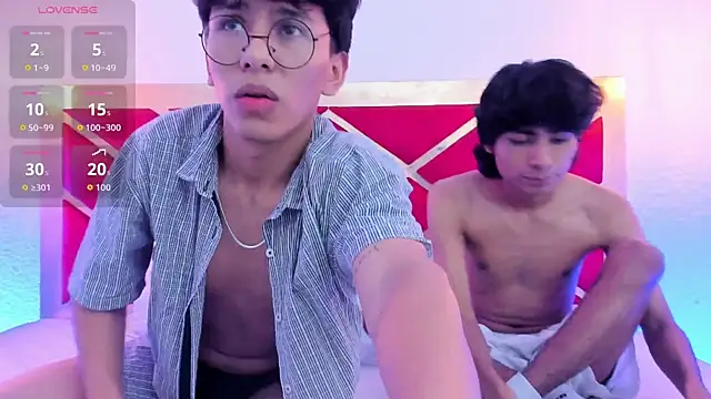 Good boyss  online show from July 29, 12:09 am